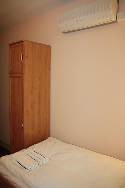 Tisza Corner Hotel Szeged Room photo